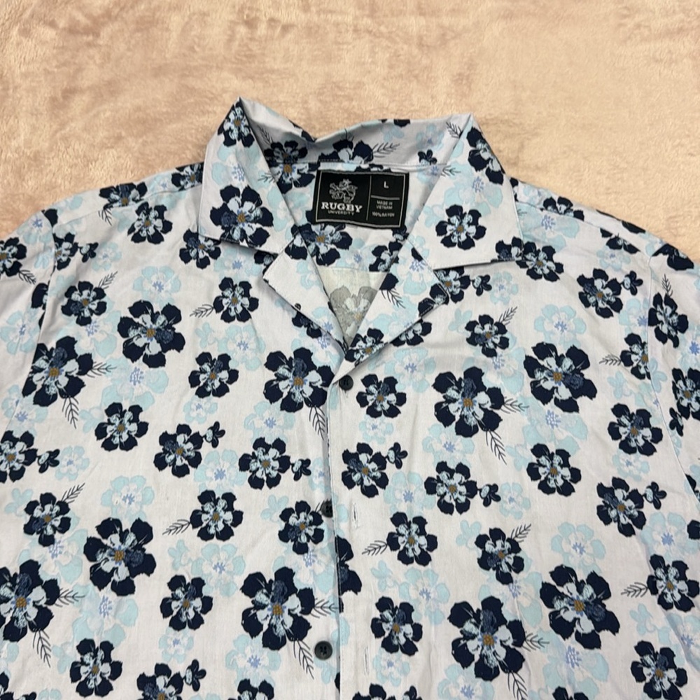 HAWAIIAN PRINT Blue and White Floral Casual summer shirt - Picture 2 of 5